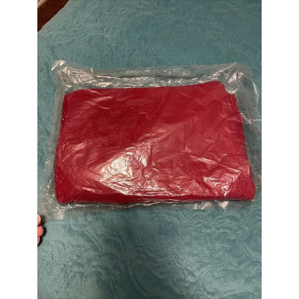 Brick Red  Stadium Throw Emblem RTC In Gold Unopened. No‎ Size Information.
